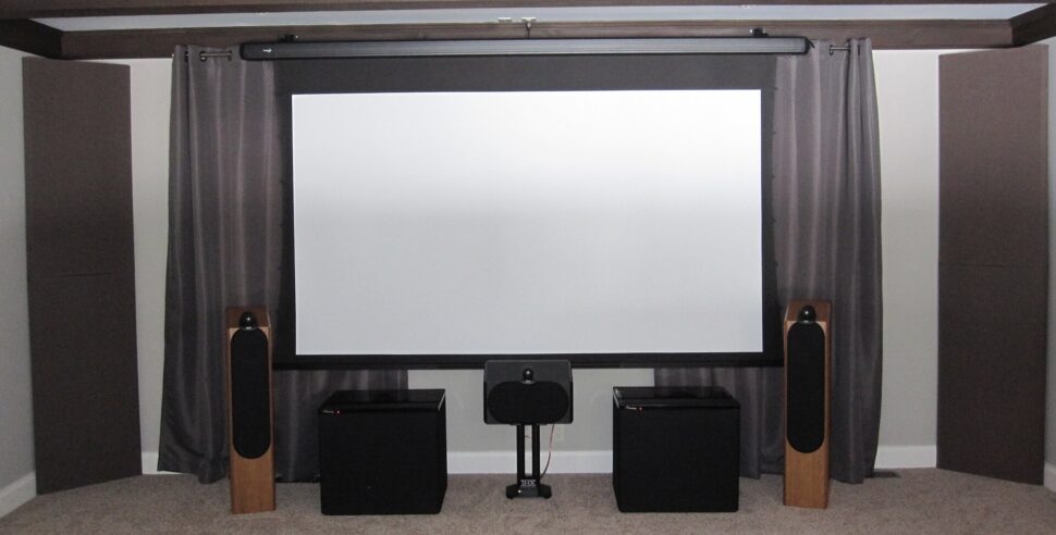 Home Theater - Tom Stengel - 02 ---resize - crop